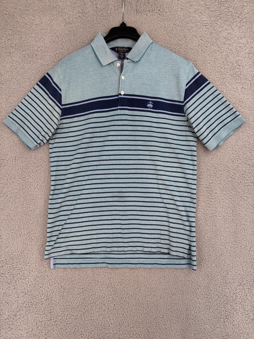 Brooks Brothers Performance Polo Men’s medium Light Blue & Navy Striped Pullover